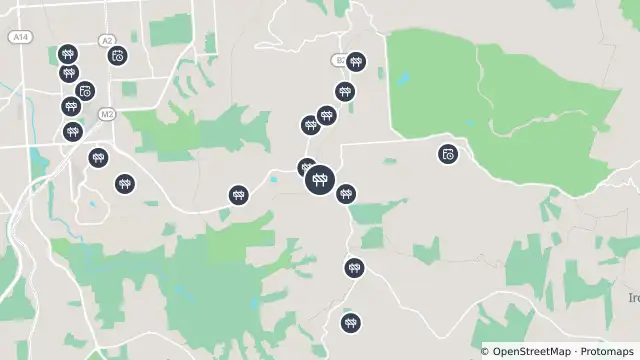 Map of Railway/Tram Crossing — Main Road, Blackwood and nearby items