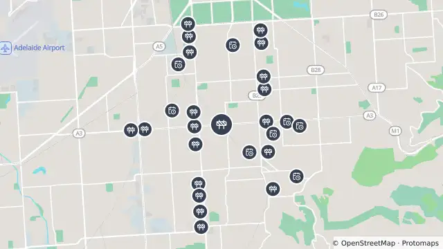 Map of Railway/Tram Crossing — Cross Road, Kings Park and nearby items